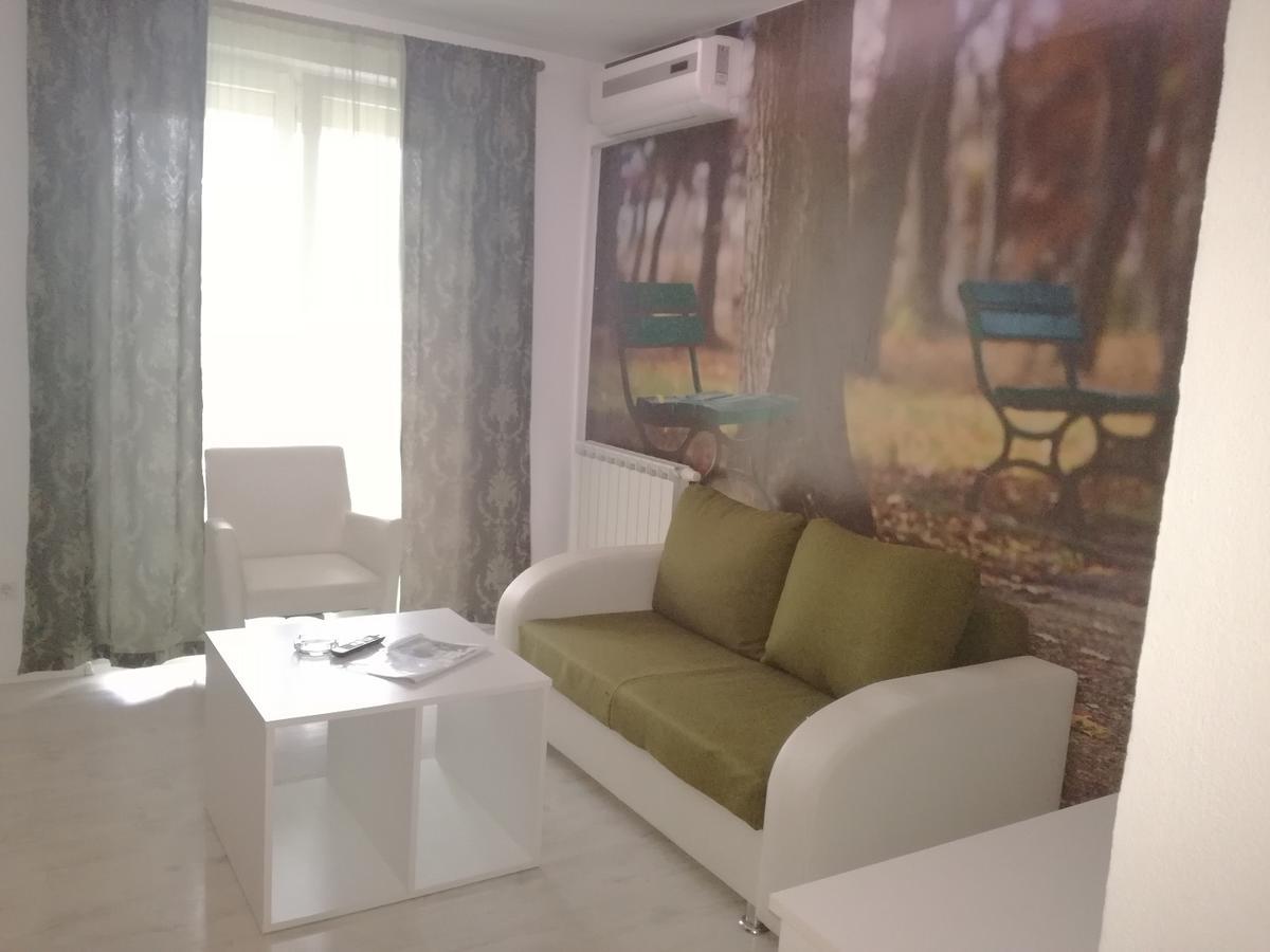Aparthotel Park Brcko Bagian luar foto