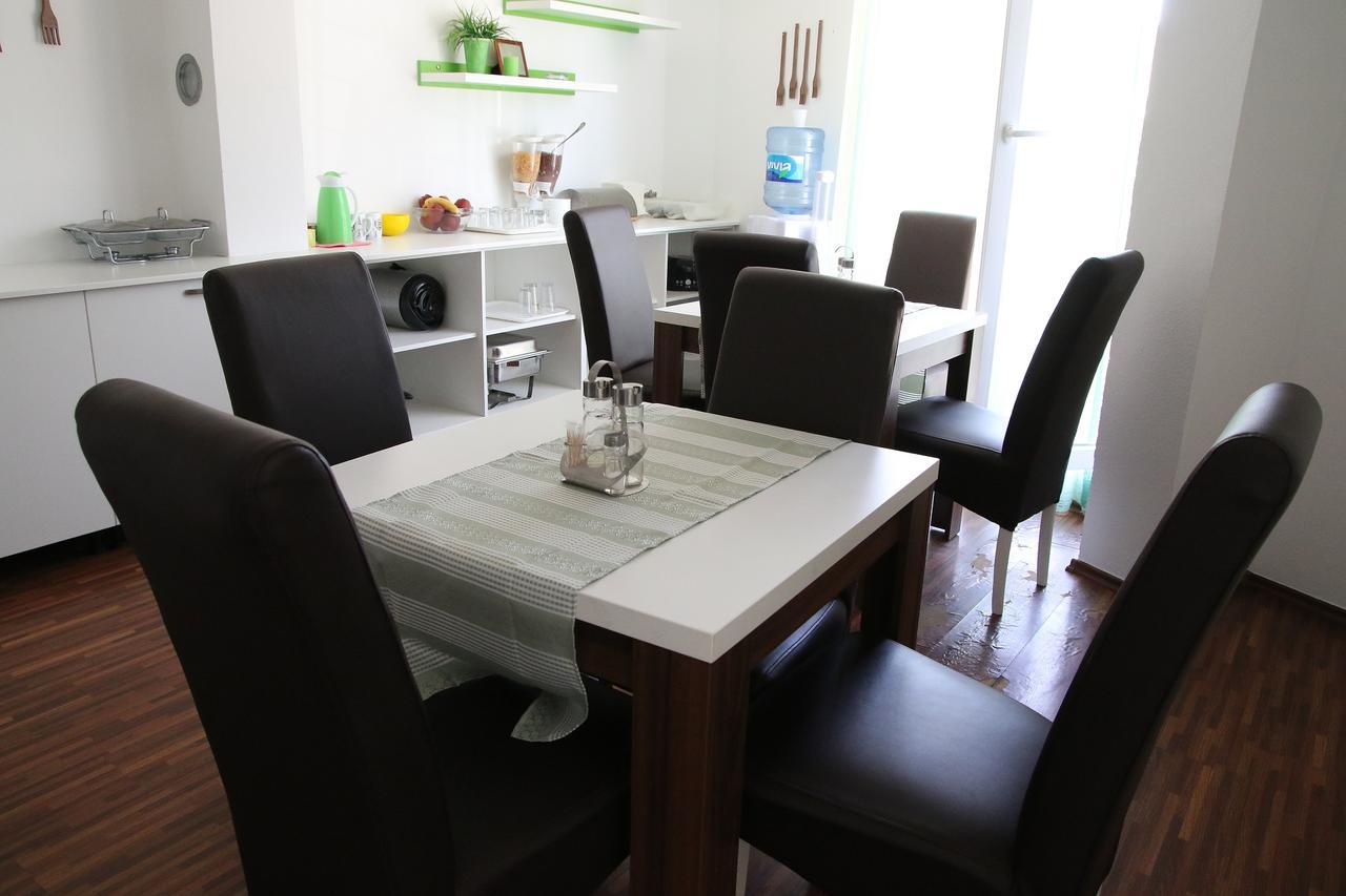 Aparthotel Park Brcko Bagian luar foto